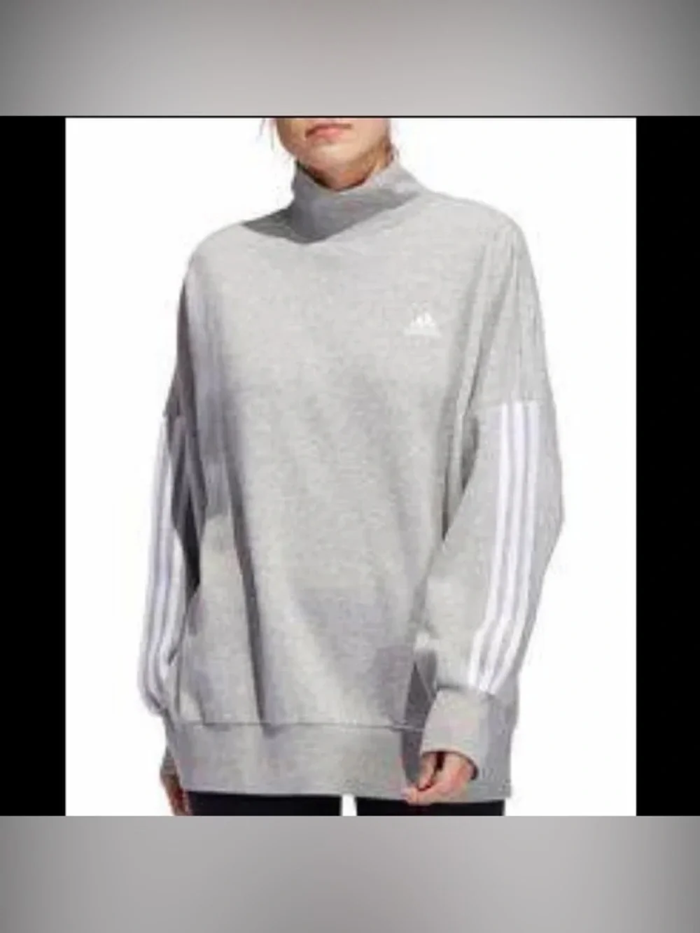 Adidas Originals Essentials Fleece Sweatshirt in Heather Gray